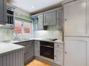 Kitchen- click for photo gallery